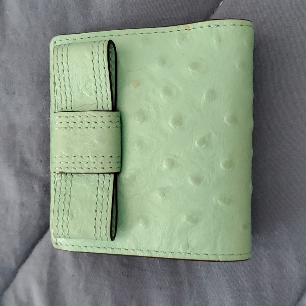 Kate spade ostrich wallet hotsell